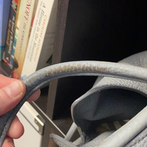 Burberry Baynard Leather Tote Authentic - Picture 12 of 14